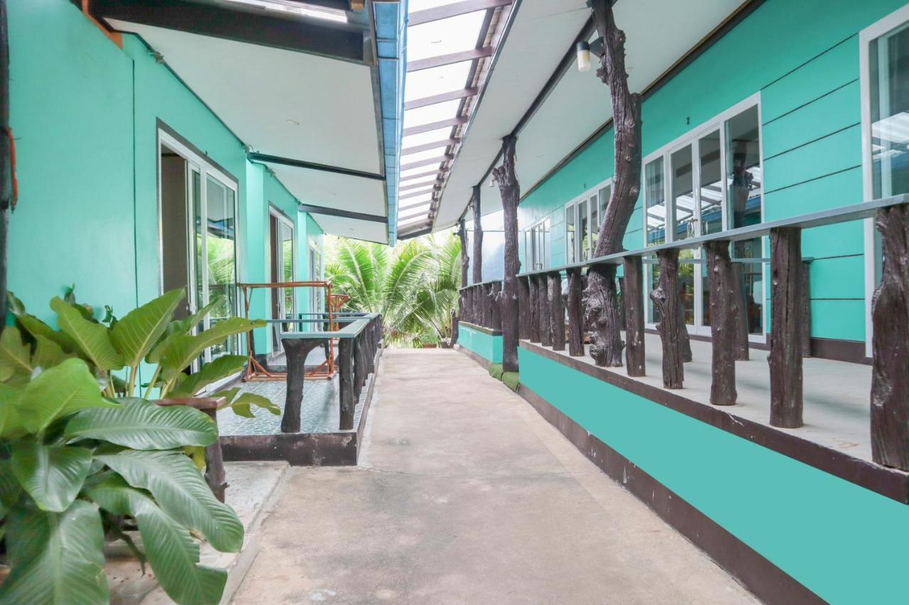 Lanta Wild Beach Resort Ko Lanta Buitenkant foto