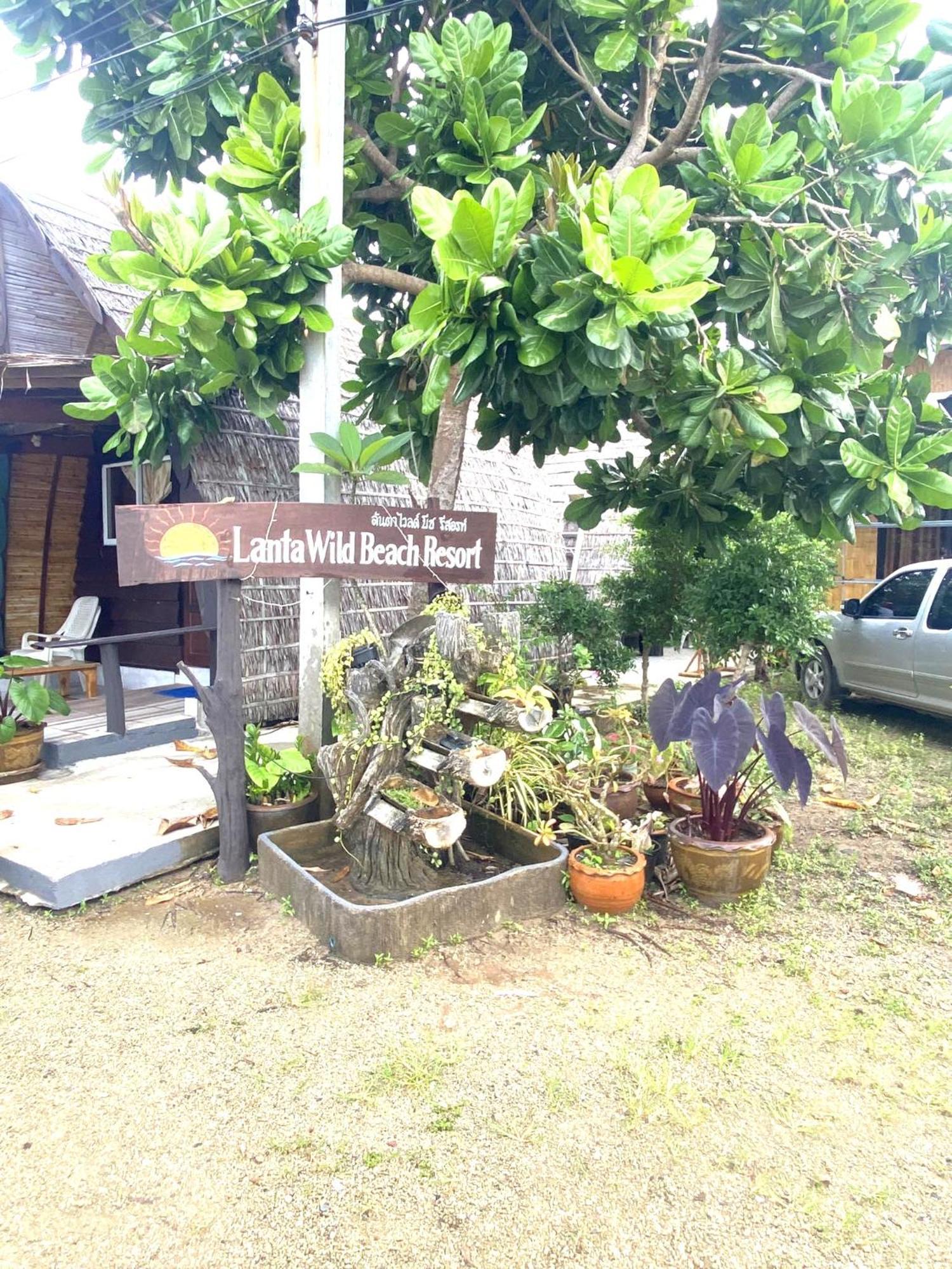 Lanta Wild Beach Resort Ko Lanta Buitenkant foto