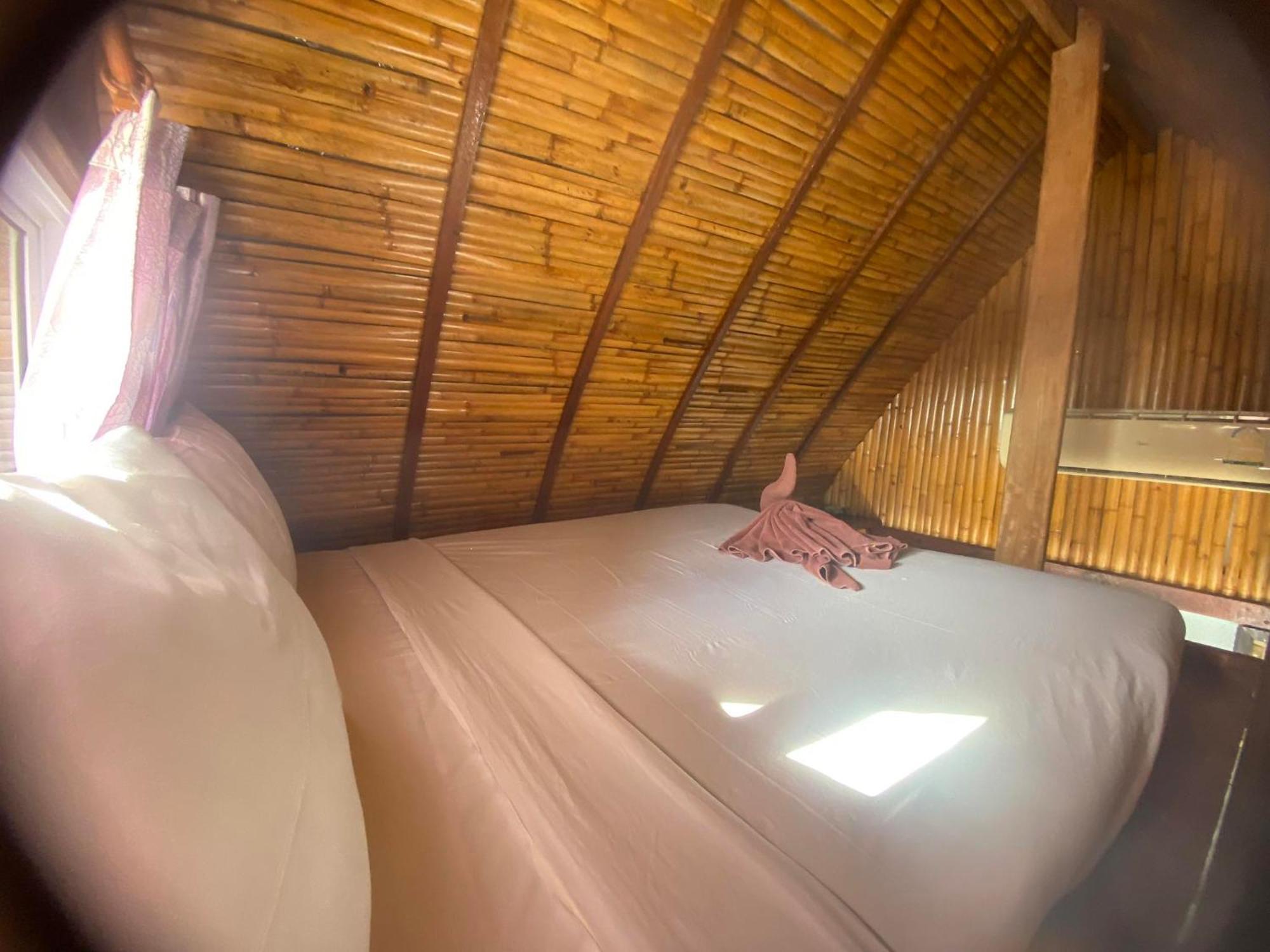 Lanta Wild Beach Resort Ko Lanta Buitenkant foto