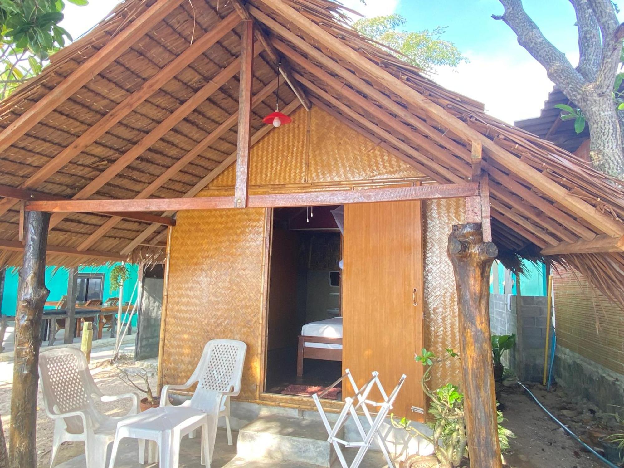 Lanta Wild Beach Resort Ko Lanta Buitenkant foto