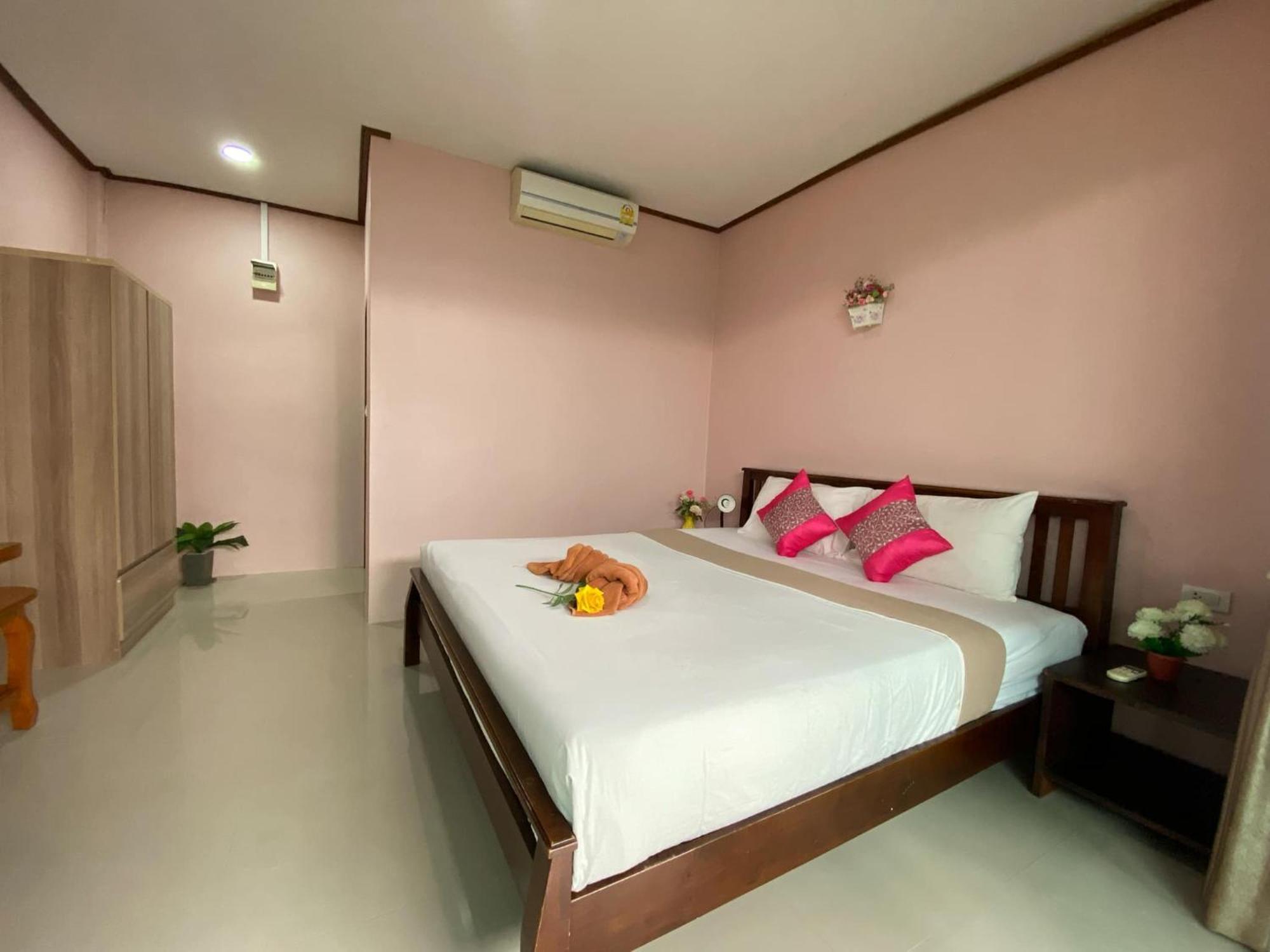 Lanta Wild Beach Resort Ko Lanta Buitenkant foto